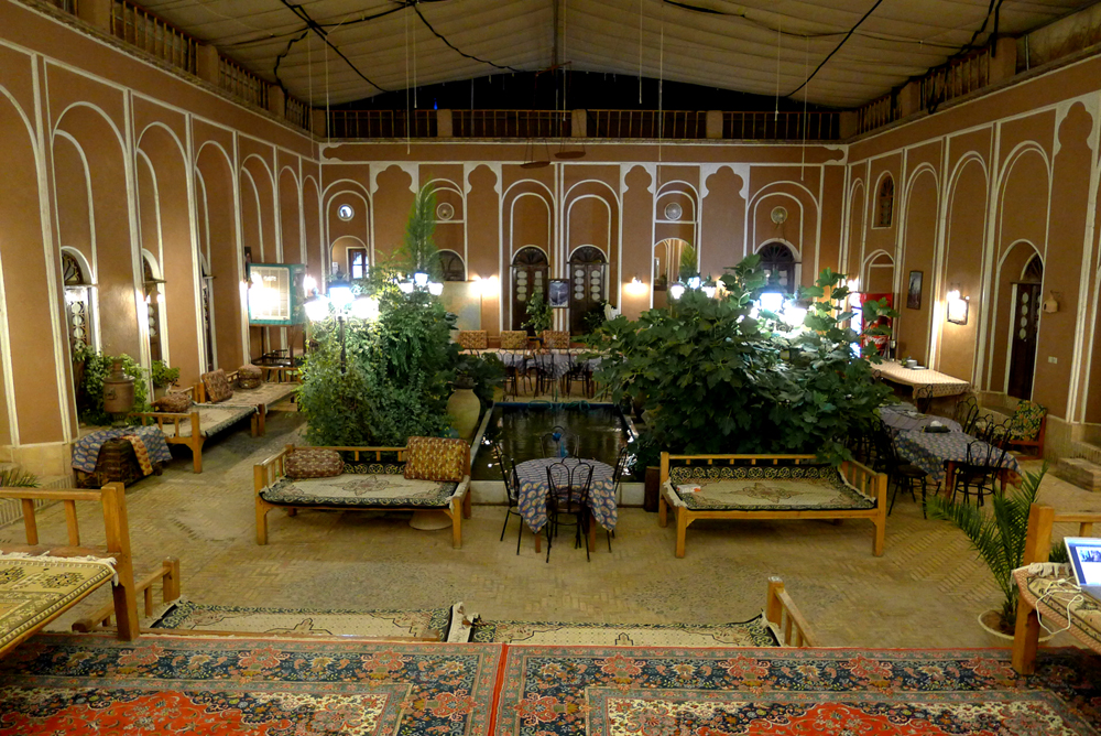 Hôtel traditionnel et restaurant Orient à Yazd